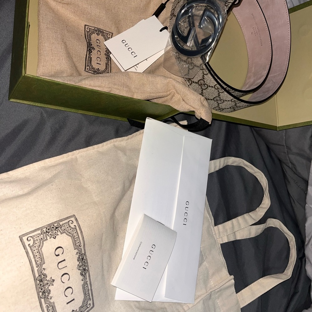 Men’s Gucci Belt Supreme - Picture 2 of 5